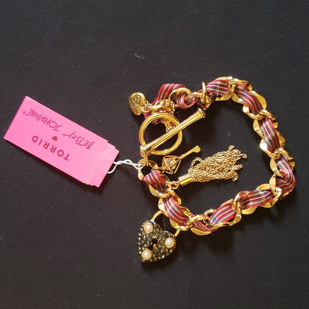 Betsey Johnson plaid heart locket charm